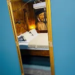 Broken Bed Hootel Hotell Kaunas