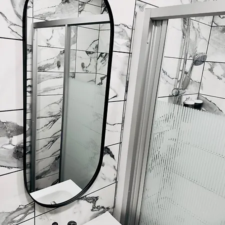 Broken Bed Hootel